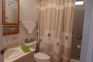 7781 SE Shenandoah Dr, Hobe Sound, FL 33455 - Photo 10