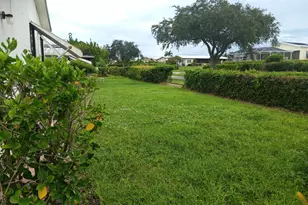 7781 SE Shenandoah Dr, Hobe Sound, FL 33455 - Photo 14