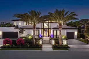 207 W Coconut Palm Rd, Boca Raton, FL 33432 - Photo 2