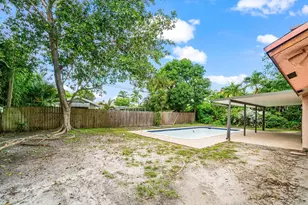 77 NW 5th Ave, Boca Raton, FL 33432 - Photo 26