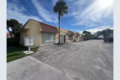 1169 Old Dixie Highway #A10, Lake Park, FL  - Photo 2