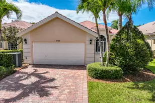 8784 SE Retreat Dr, Hobe Sound, FL 33455 - Photo 2