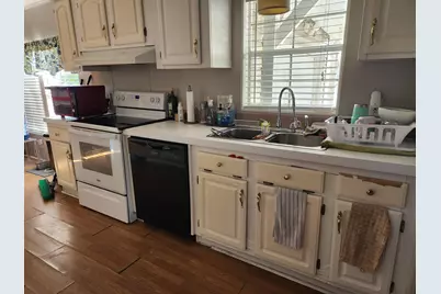 3025 Satinleaf Lane, Port Saint Lucie, FL 34952 - Photo 6