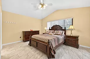 11215 Clayridge Dr, Tampa, FL 33635 - Photo 16