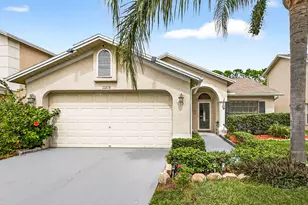 11215 Clayridge Dr, Tampa, FL 33635 - Photo 2