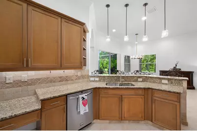 469 NW Blue Lake Drive, Port Saint Lucie, FL 34986 - Photo 12