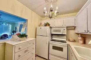 42 Kent C, West Palm Beach, FL 33417 - Photo 18