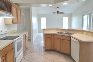 135 SW Majestic Terrace, Port Saint Lucie, FL 34984 - Photo 6