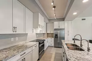 411 Bay Colony Dr N, Juno Beach, FL 33408 - Photo 12