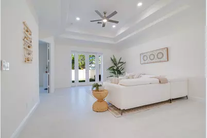 2005 Bridgepointe Circle #98, Vero Beach, FL 32967 - Photo 8