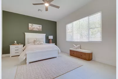 2005 Bridgepointe Circle #98, Vero Beach, FL 32967 - Photo 10