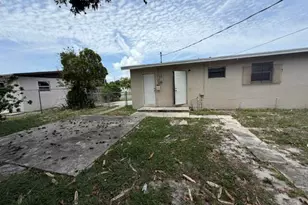 1360 10th St, West Palm Beach, FL 33401 - Photo 24