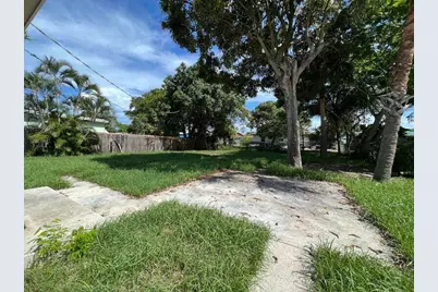 1360 10th Street, West Palm Beach, FL 33401 - Photo 22
