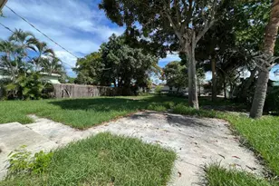 1360 10th St, West Palm Beach, FL 33401 - Photo 22