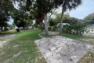 1360 10th St, West Palm Beach, FL 33401 - Photo 36