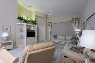 4139 NE Moon River Cir, Jensen Beach, FL 34957 - Photo 10