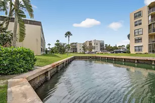 200 Waterway Dr S, Lantana, FL 33462 - Photo 20