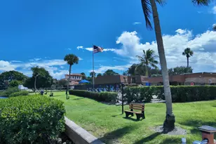 825 Center St, Jupiter, FL 33458 - Photo 38