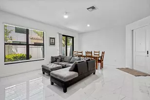 4111 Plum Tree Ln, Riviera Beach, FL 33410 - Photo 10