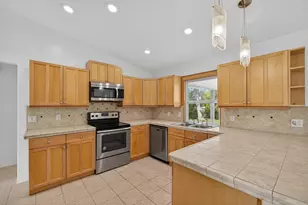 2273 SE Melaleuca Blvd, Port Saint Lucie, FL 34952 - Photo 10