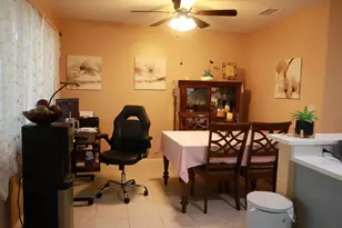 881 NW 208th Dr, Pembroke Pines, FL 33029 - Photo 26