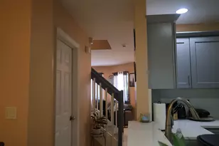 881 NW 208th Dr, Pembroke Pines, FL 33029 - Photo 22