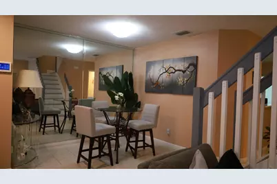 881 NW 208th Drive, Pembroke Pines, FL 33029 - Photo 10