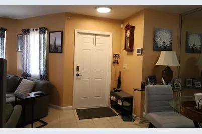 881 NW 208th Drive, Pembroke Pines, FL 33029 - Photo 16