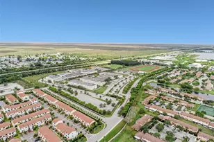 881 NW 208th Dr, Pembroke Pines, FL 33029 - Photo 6