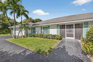 8 Woodbrook Cir, West Palm Beach, FL 33401 - Photo 30