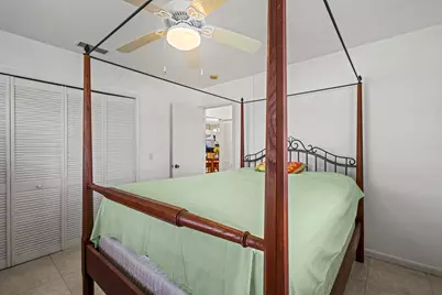 1915 Eucalyptus Avenue, Fort Pierce, FL 34949 - Photo 40