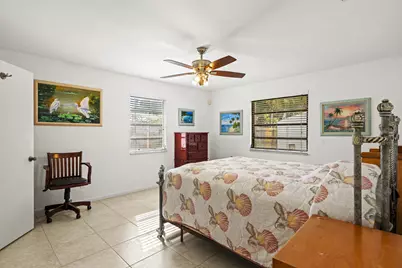 1915 Eucalyptus Avenue, Fort Pierce, FL 34949 - Photo 38