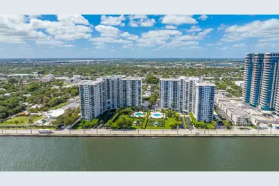 1701 S Flagler Drive #609, West Palm Beach, FL 33401 - Photo 2