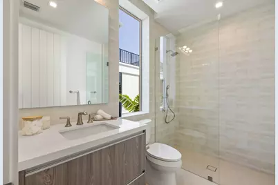 812 Palm Trail, Delray Beach, FL 33483 - Photo 38
