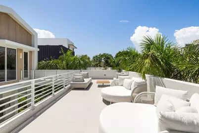 812 Palm Trail, Delray Beach, FL 33483 - Photo 32