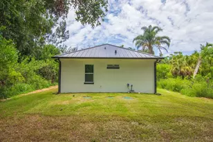 8525 64th Ave, Vero Beach, FL 32967 - Photo 30