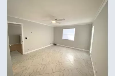 2480 Juniper Drive #204, Delray Beach, FL 33445 - Photo 10