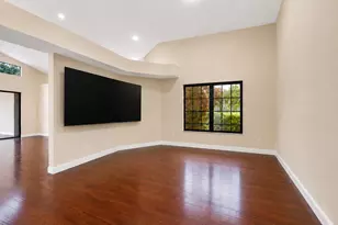 10091 Dover Carriage Ln, Lake Worth, FL 33449 - Photo 8