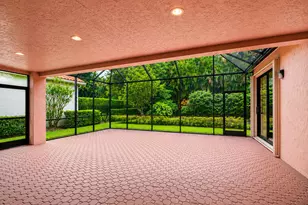 10091 Dover Carriage Ln, Lake Worth, FL 33449 - Photo 22