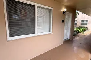 23 Flanders A, Delray Beach, FL 33484 - Photo 2