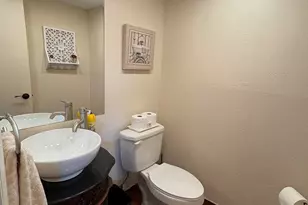 23 Flanders A, Delray Beach, FL 33484 - Photo 12