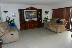 7 Greenway Village N, Royal Palm Beach, FL 33411 - Photo 10