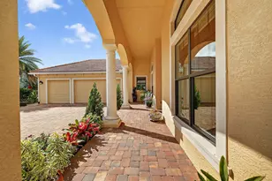 2960 SW English Garden Dr, Palm City, FL 34990 - Photo 4