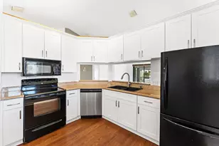 18 Via De Casas Sur, Boynton Beach, FL 33426 - Photo 2