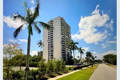 2425 Presidential Way #806, West Palm Beach, FL 33401 - Photo 34