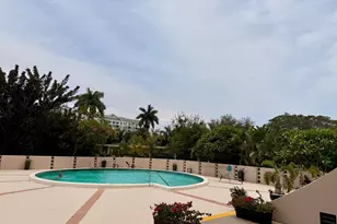 2425 Presidential Way, West Palm Beach, FL 33401 - Photo 30