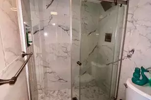 2425 Presidential Way, West Palm Beach, FL 33401 - Photo 20