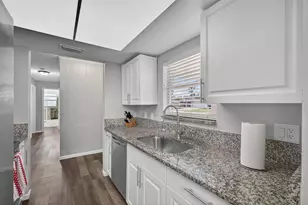 607 SE Forgal Street SE, Port Saint Lucie, FL 34983 - Photo 22