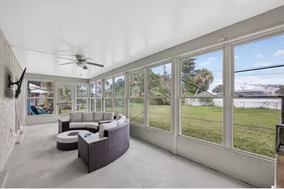 607 SE Forgal Street SE, Port Saint Lucie, FL 34983 - Photo 18