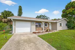 607 SE Forgal Street SE, Port Saint Lucie, FL 34983 - Photo 4
